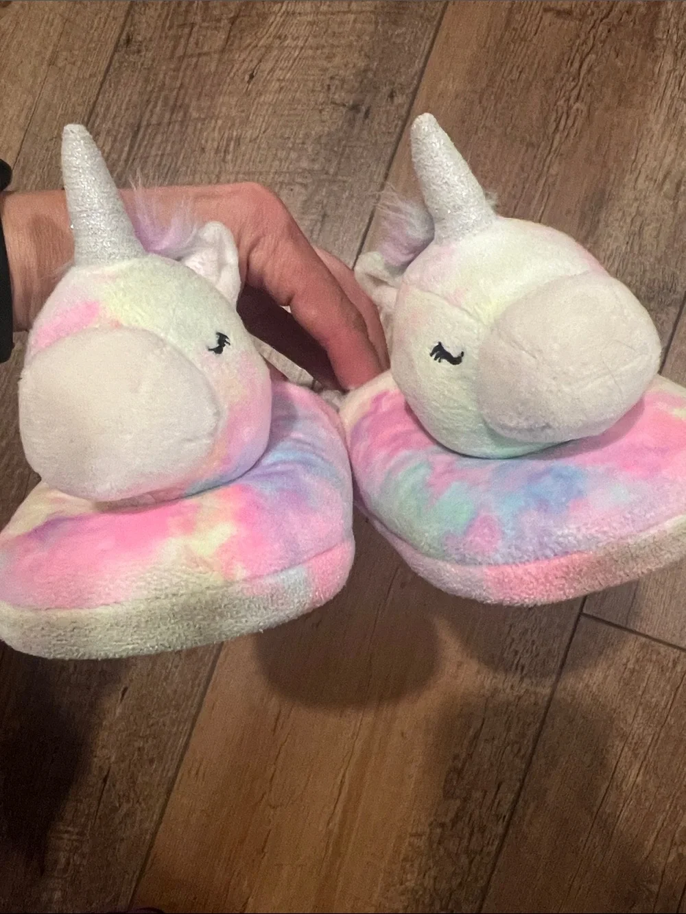 Cat & Jack Toddler Girl Unicorn Slippers, size Large (9/10)